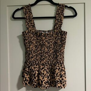 NWT Elodie leopard peplum tank